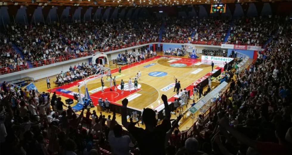 Η Λάρισα έριξε στο καναβάτσο τον Παναθηναϊκό