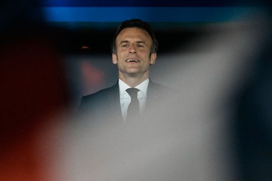 Στήριξη Μακρόν στην Ελλάδα