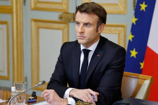 Υπέρ της μεταρρύθμισης των Συνθηκών της Ε.Ε. ο Μακρόν