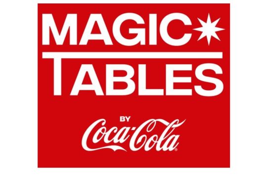 Τα Coca-Cola Magic Tables έρχονται και θα σε συναρπάσουν!