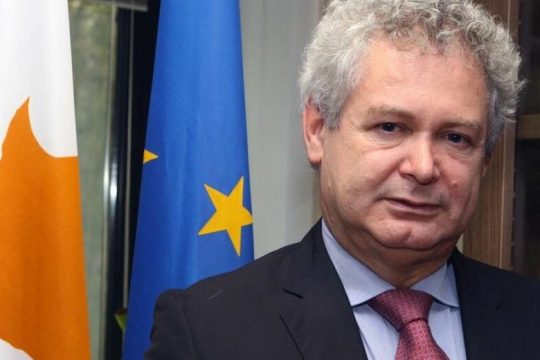 Οι πιο άχρωμες προεδρικές εκλογές;