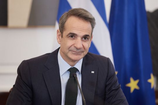 Τι θα τα κάνετε τα λεφτά, θα τα πάρετε μαζί σας;