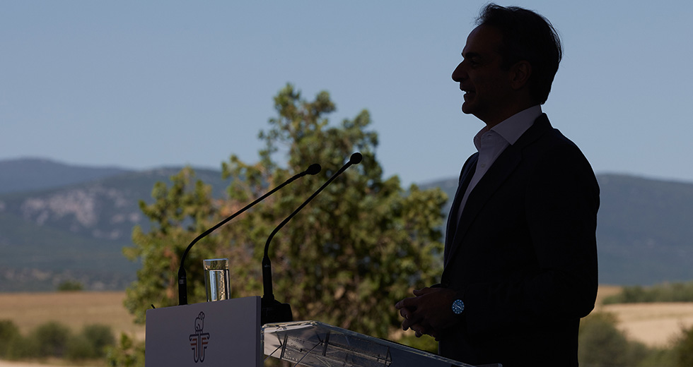Ολιστικά επικίνδυνη η κυβέρνηση