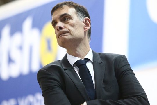 Μάχες σε τρία μέτωπα