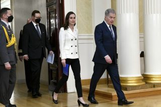 ΝΑΤΟ: ιστορικές αποφάσεις και ανατολίτικα παζάρια