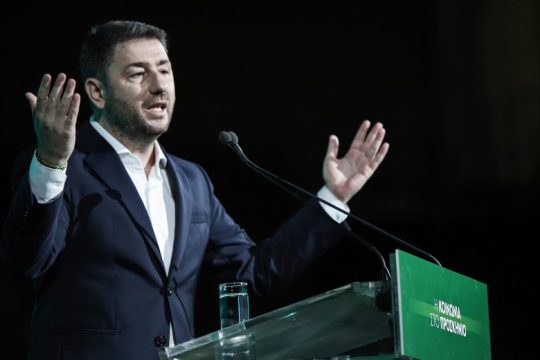 Διευκρινίσεις για «γενίτσαρους» και «ποντίκια»