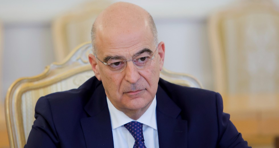 Επικοινωνία Δένδια με Μπλίνκεν και άλλους ΥΠΕΞ για τα τάνκερ στον Κόλπο