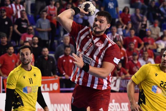 Το 2-0 ο Ολυμπιακός στους τελικούς του χάντμπολ