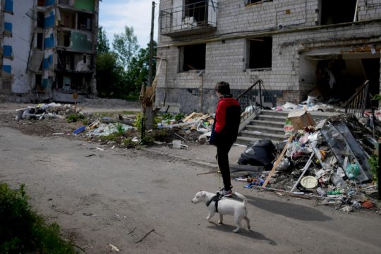 Ουκρανική οργή κατά ΝΑΤΟ, βέλη Ζελένσκι κατά δυτικών κρατών