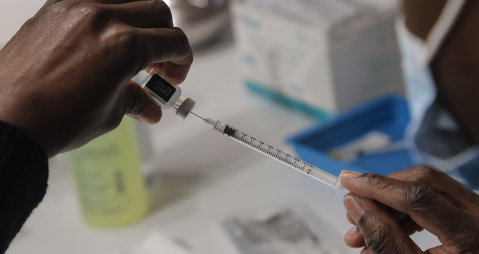 Τη σύσταση χορήγησης τρίτης δόσης σε παιδιά 5-11 ετών εξετάζουν οι ΗΠΑ