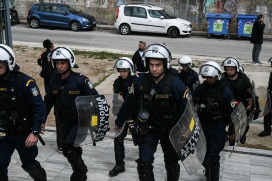Μονότονη η ατιμωρησία των ενστόλων