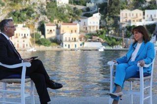 Η «εξομολόγηση» της Σακελλαροπούλου