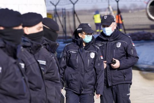 Παρέλυσε το Βελιγράδι από τις δεκάδες απειλές για βόμβα