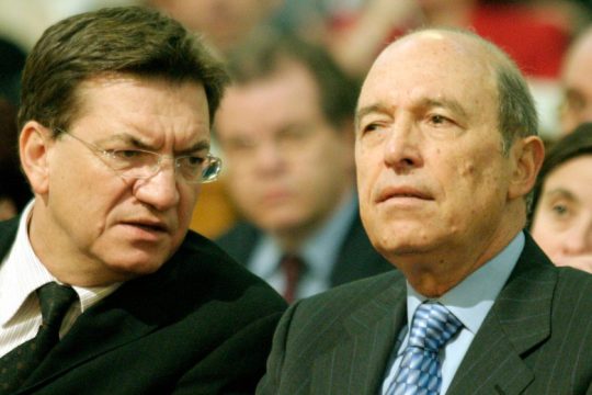 Ο Πέτρος Ευθυμίου, πρόεδρος του συνεδρίου του ΠΑΣΟΚ – Κινήματος Αλλαγής