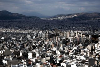 Διακριτική ανησυχία Ε.Ε. για νέα «κόκκινα»