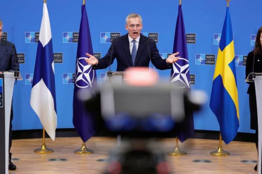 Συνομιλίες για το ΝΑΤΟ στην Τουρκία είχαν Σουηδία και Φινλανδία