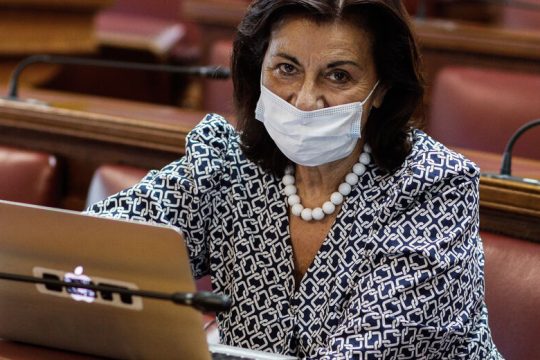Μόνη διέξοδος για τα παιδιά η αποϊδρυματοποίηση