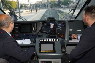Σε ένα εξπρές είμαι και εγώ, έστω και με μια… μικρή καθυστέρηση 14 μηνών