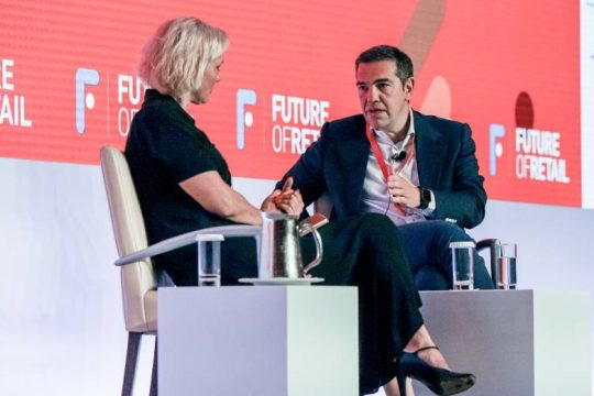 Τσίπρας: Τεχνητή η ένταση στο ΑΠΘ, το δίλημμα είναι ρεύμα ή φροντιστήριο