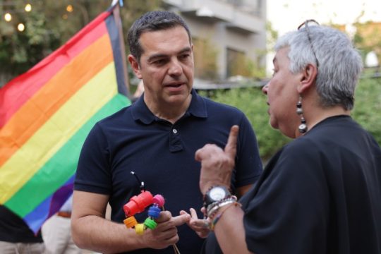 Αλ. Τσίπρας: «Προτεραιότητα ο γάμος για όλους και η τεκνοθεσία»
