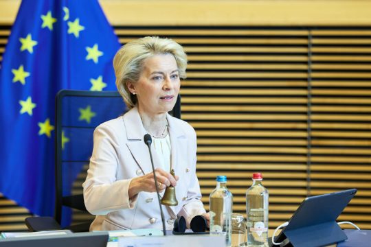 Πανσπερμία εξαιρέσεων στις νέες κυρώσεις