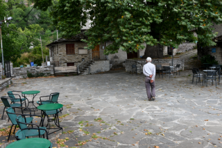 Η «δημοσκόπηση της πλατείας»
