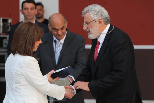 Βραβείο από το Ίδρυμα Μπότση στον διευθυντή της «Εφ.Συν.» Νικόλα Βουλέλη