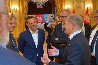 Αλέξης Τσίπρας: Η Ε.Ε. να αναλάβει πρωτοβουλίες για να σταματήσει ο πόλεμος