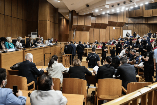 Kατακερματισμός της υπερασπιστικής γραμμής της οργάνωσης