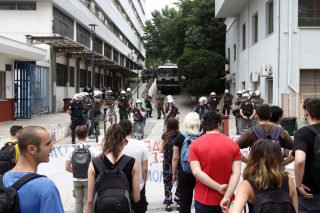 Ανένδοτος στα Πανεπιστήμια