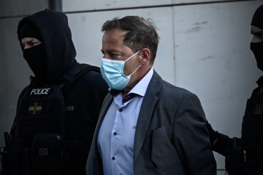 Δίκη Λιγνάδη: Σχέσεις με ανήλικους και αστεία με το βιασμό