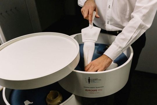 «ΣΕ ΕΠΑΦΗ» από το Μουσείο Κυκλαδικής Τέχνης και τη Eurolife FFH