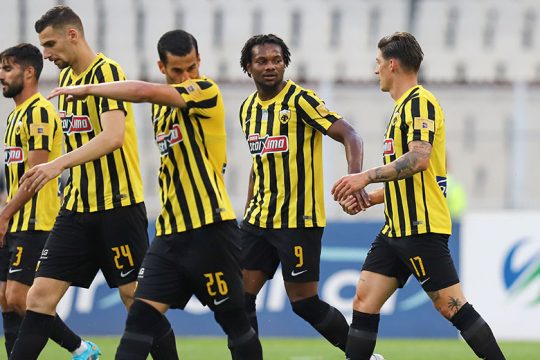 Προτάσεις της ΑΕΚ σε «3»