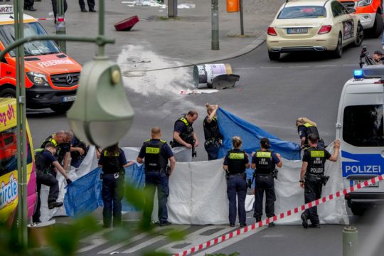 Τι γνωρίζουμε μέχρι στιγμής για το αιματηρό περιστατικό στο Βερολίνο