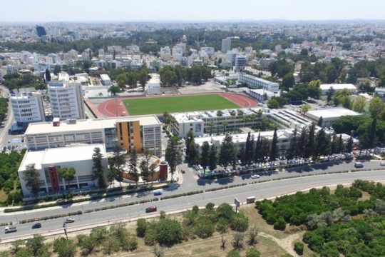 Η Ε.Ε. αναγνωρίζει το ευνοϊκό περιβάλλον αριστείας στην έρευνα στο Ευρωπαϊκό Πανεπιστήμιο Κύπρου
