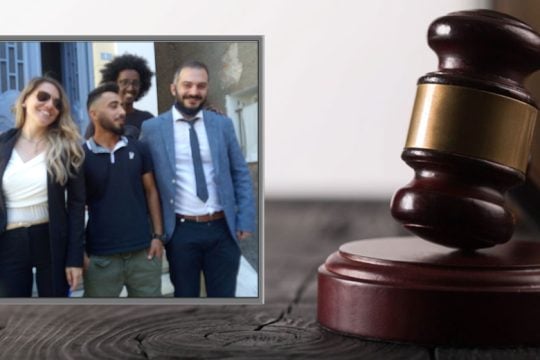 Πανηγυρικά αθώος ο Τζελάλ που έδωσε τρόφιμα σε πρόσφυγες