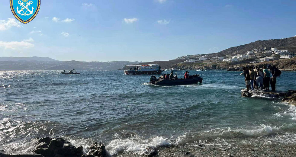 Οκτώ οι αγνοούμενοι από το ναυάγιο στη Δήλο