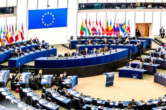 Πιο βαθιά σε ευρωπαϊκή «κατάψυξη» η Τουρκία