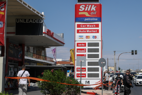 Τα σενάρια πίσω από την εκτέλεση στον Γέρακα – Καταγγελίες από τον πατέρα του θύματος