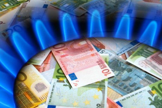Η ενεργειακή κρίση βυθίζει την Ε.Ε. στα εμπορικά ελλείμματα