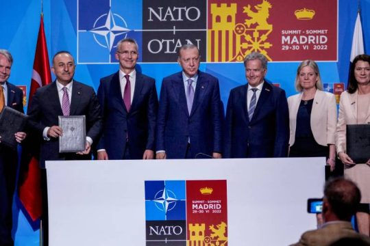 Ανοίγει ο δρόμος για την ένταξη Σουηδίας και Φινλανδίας στο ΝΑΤΟ