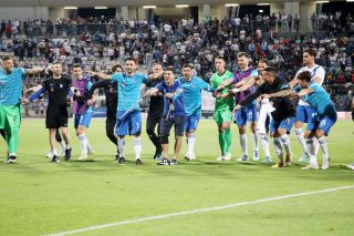 Με τη δυναμική ενός 4Χ4!