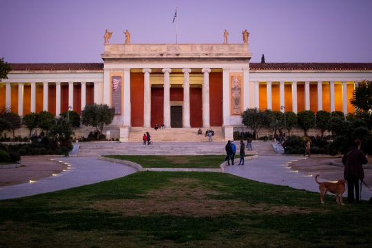 «Παράνομες» και «αντισυνταγματικές» οι Υπουργικές Αποφάσεις Μενδώνη