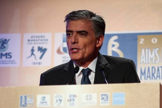 ΕΣΗΕΑ: Πώς είναι δυνατόν να τιμηθεί κάποιος που έχει διαγραφεί 6 φορές;