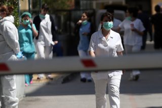 Απίστευτη περιπέτεια για 43 φοιτήτριες Μαιευτικής