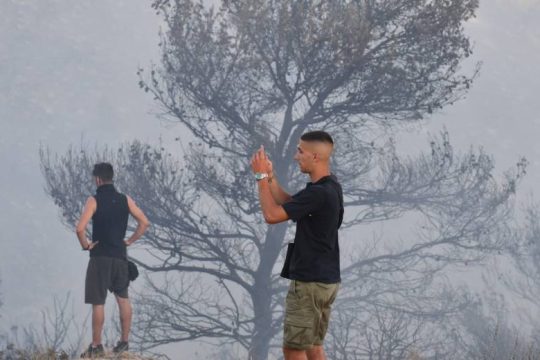 Στάχτη 4.322 στρέμματα σε Γλυφάδα- Βούλα- Βάρη