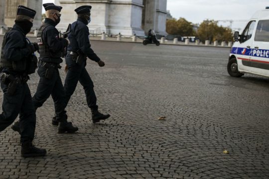 Οπλοστάσιο στην κατοχή τεσσάρων Γάλλων μελών νεοναζιστικού μορφώματος