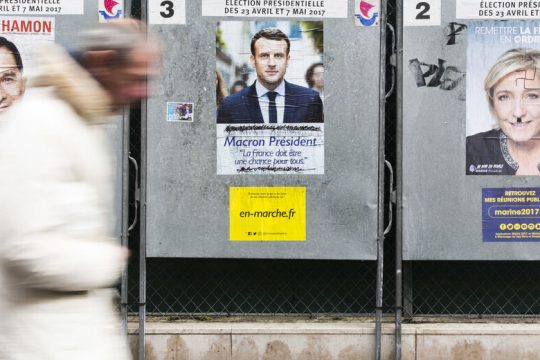 «Εξημερώνοντας» την άκρα Δεξιά σήμερα
