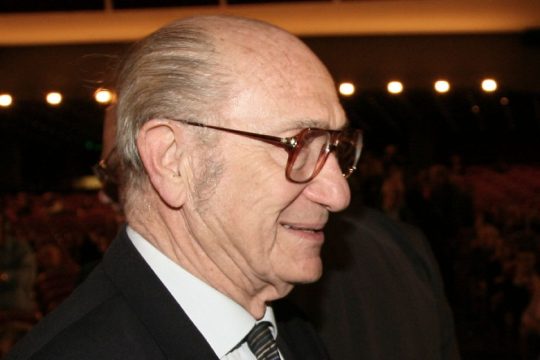 Λογοτεχνική εκδήλωση στη Νάξο για τον Γ.-Α. Μαγκάκη και τον Γ. Σεφέρη