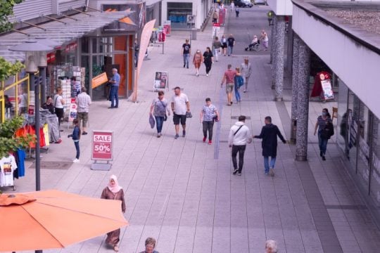 Ανακάμπτει η γερμανική οικονομία, αλλά με μικρότερο ρυθμό από το αναμενόμενο